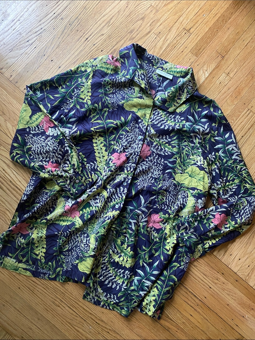 Valerie Stevens Navy Floral Button-Up with Pink & Green Print 100%s silk